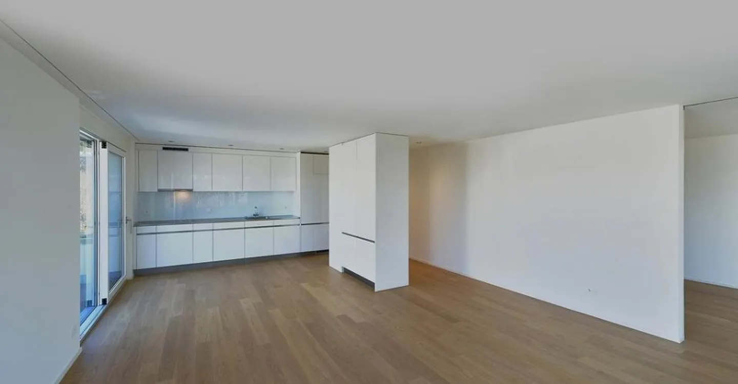Appartamento esclusivo di 4,5 stanze nella migliore posizione residenziale - Foto 3 di 6