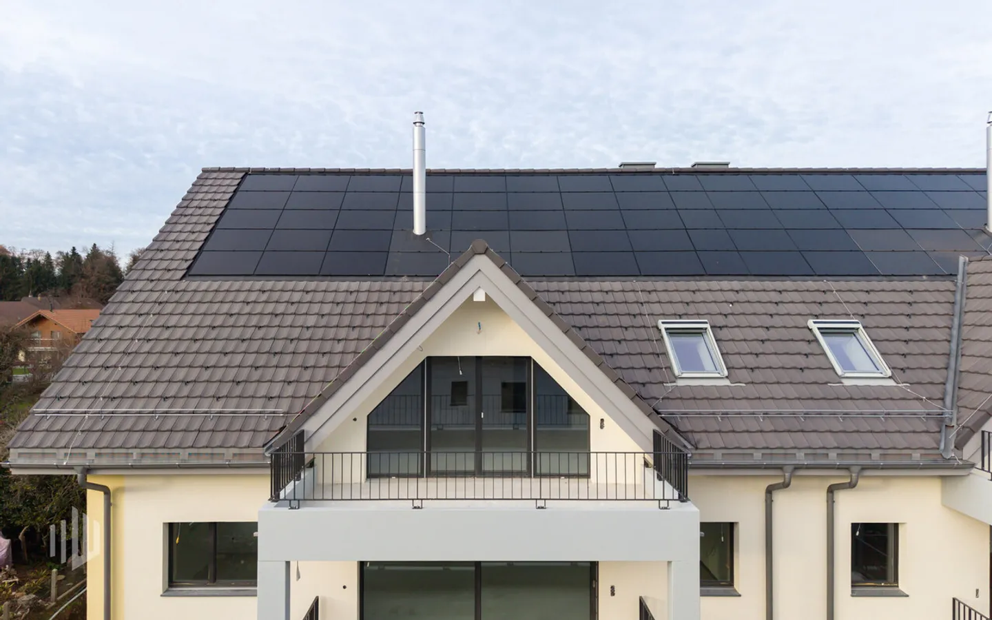 Appartamento in vendita - Foto 2 di 10