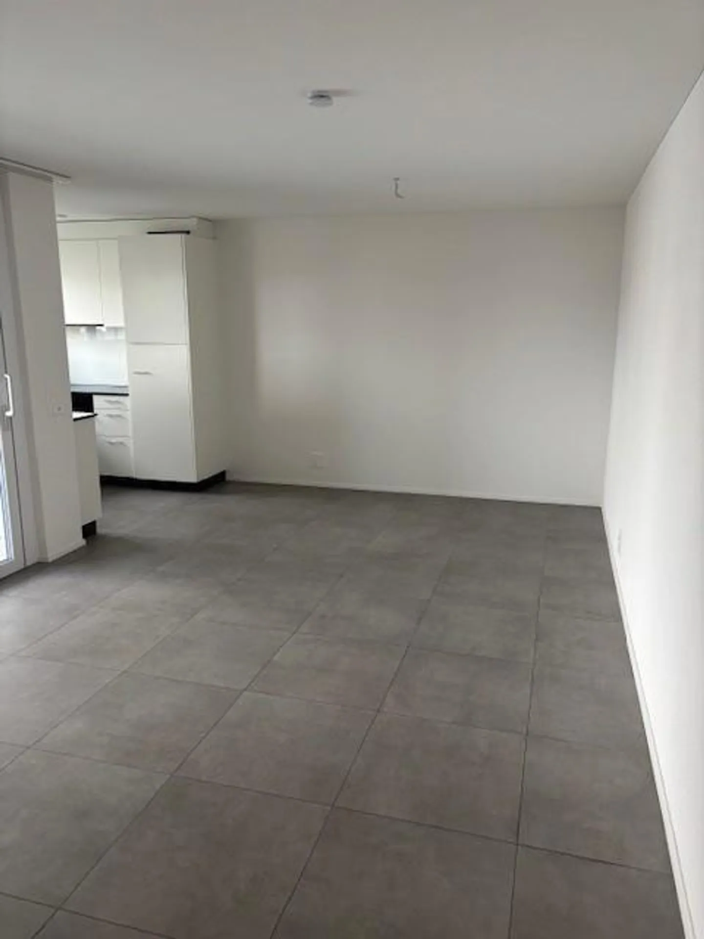 Appartamento 2,5 locali 1° piano - Foto 4 di 11