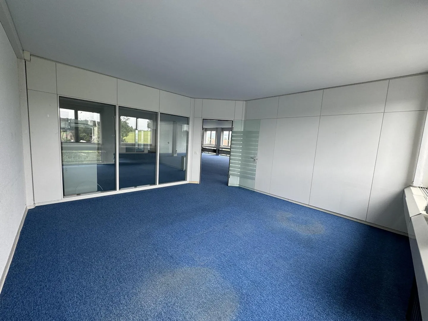 Geräumiger Gewerberaum zu Vermieten - Foto 4 von 11
