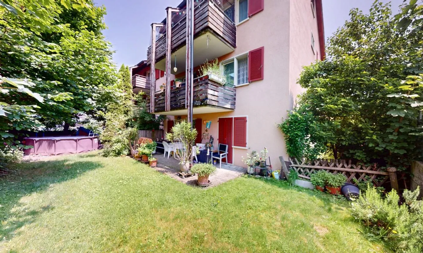 Wohngebäude Eschenbach SG - Foto 3 von 13