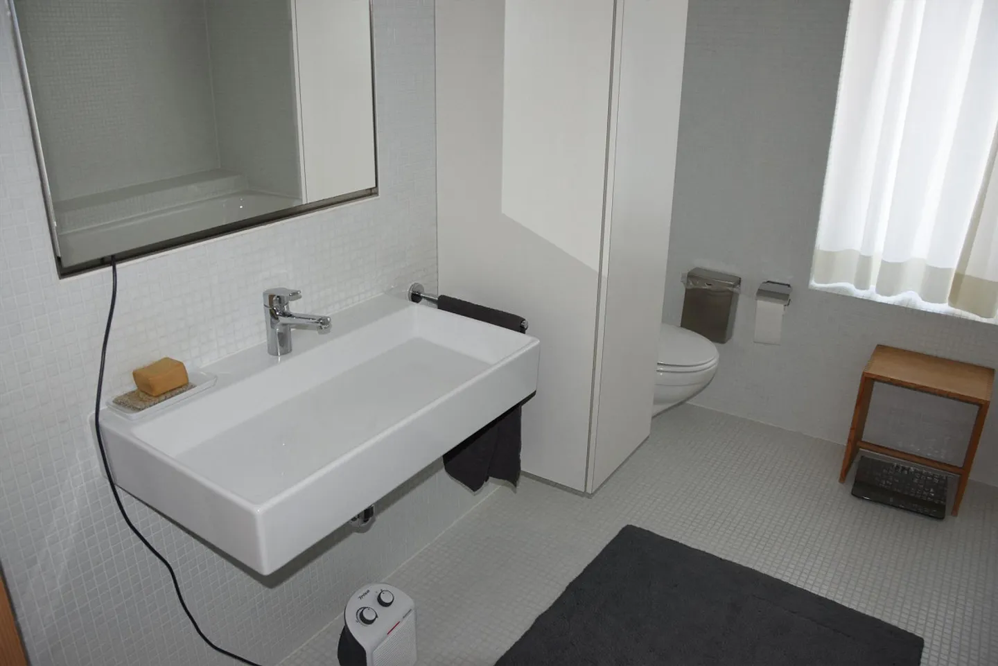 Ökologisches Raumwunder mit Carport/Nebengebäude - Foto 13 von 18