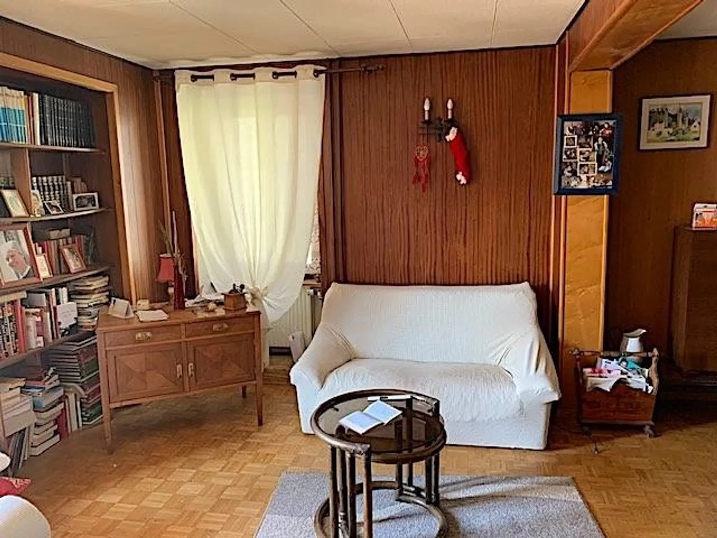 Dorfhaus mit 5 Zimmern, mit Nebengebäuden und Scheune - Foto 5 von 12