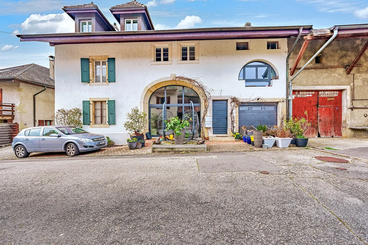Charmantes renoviertes Triplex mit sichtbaren Balken - Foto 1 von 13