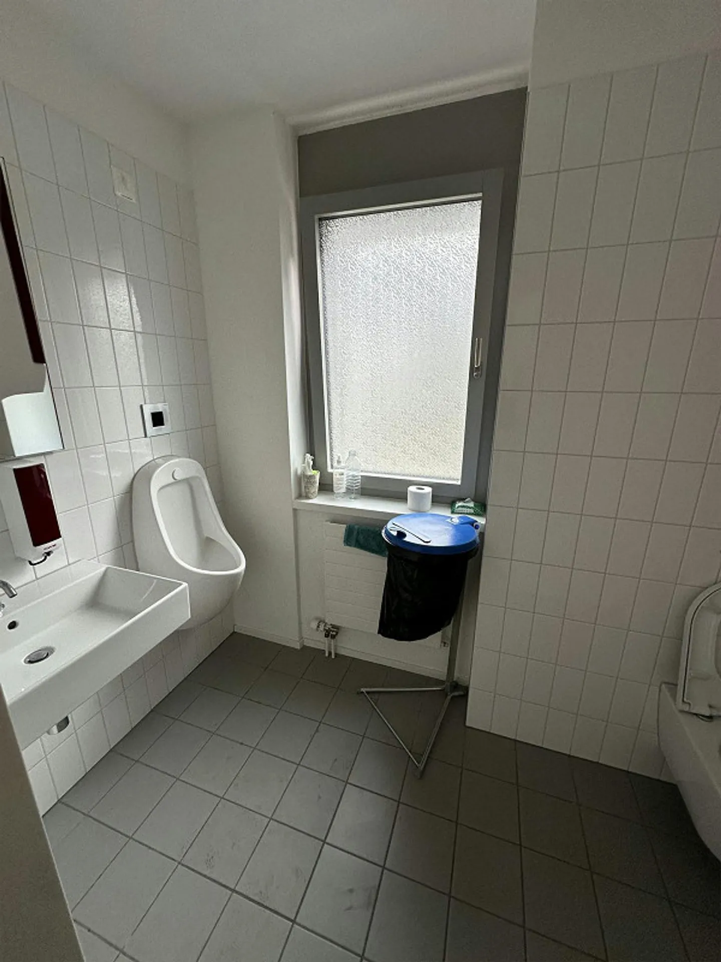 Ufficio ampliato cerca nuovo inquilino - Foto 12 di 12