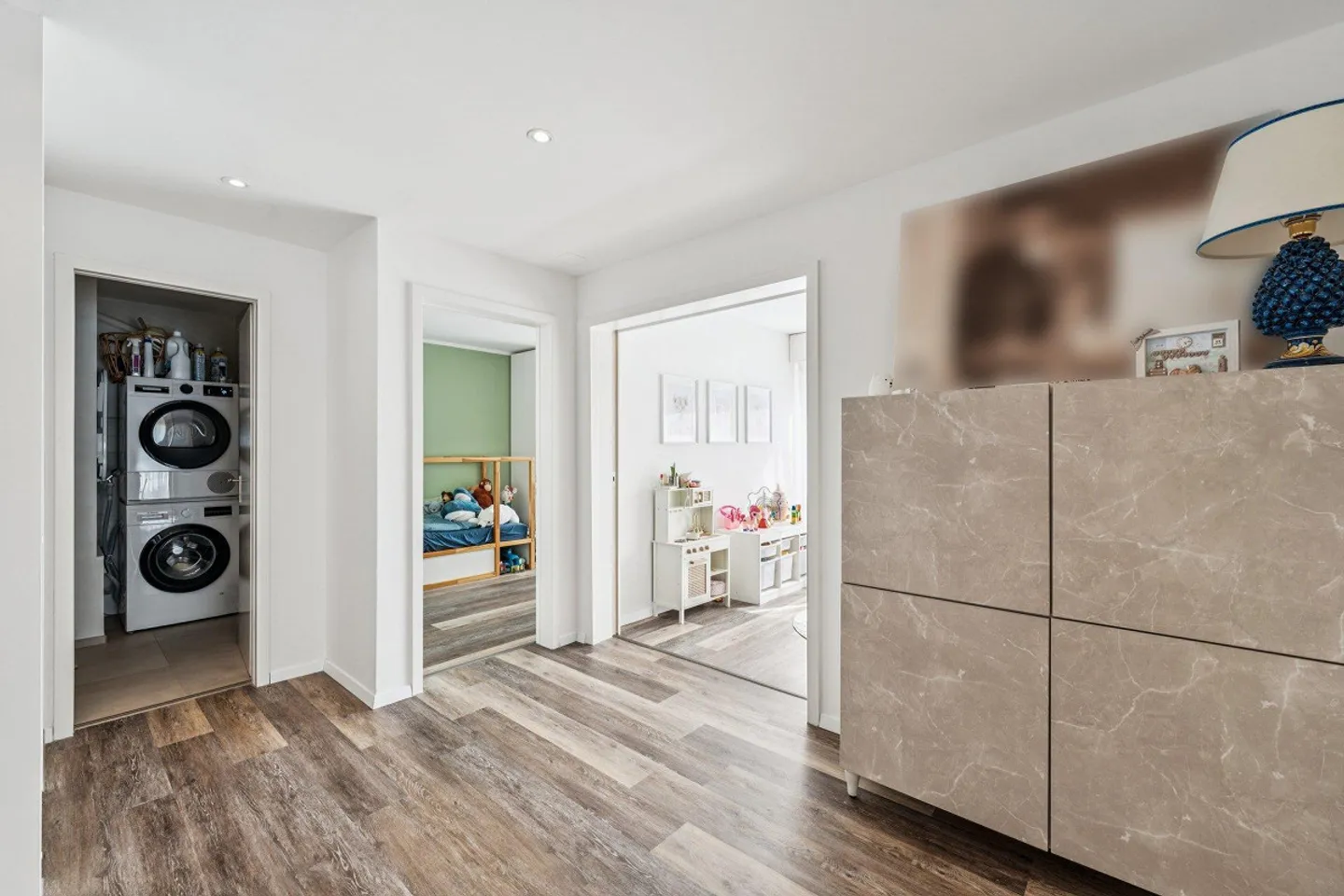 Attraktive 5.5-Zimmerwohnung mit viel Platz - Foto 6 von 13