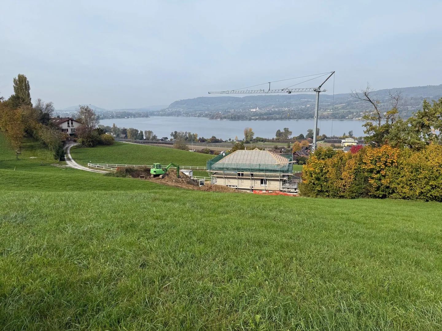 Zu vermieten in Mammern, angrenzend an Landwirtschaftszone, freistehendes 6½ Zi.-EFH mit Lift; Unverbaubarer Hanglage und Sicht auf See ! - Foto 15 von 16