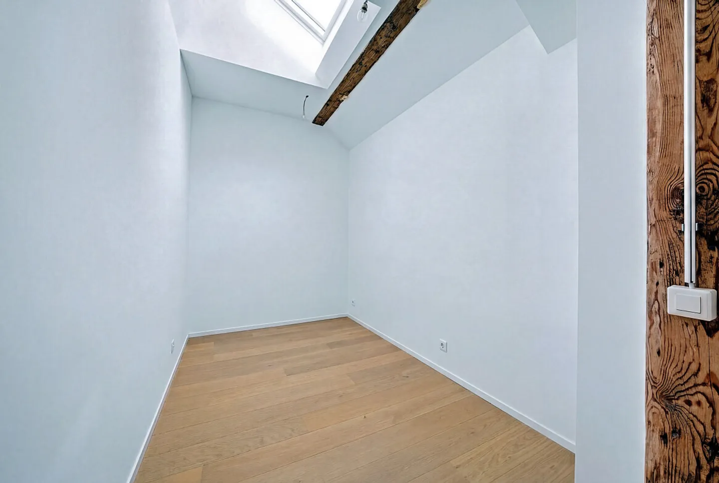 Charmantes renoviertes Triplex mit sichtbaren Balken - Foto 13 von 13