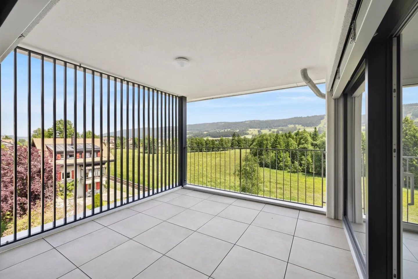 Appartamento luminoso di 3,5 stanze - MINERGIE - Foto 1 di 10