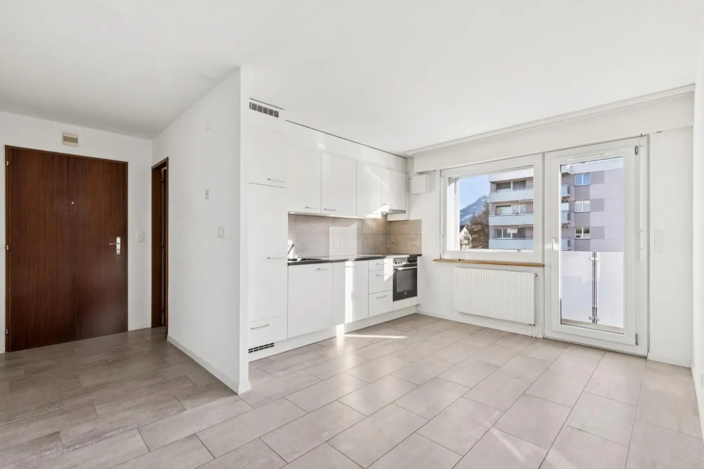 Appartement spacieux à Bulle - Photo 2 sur 8