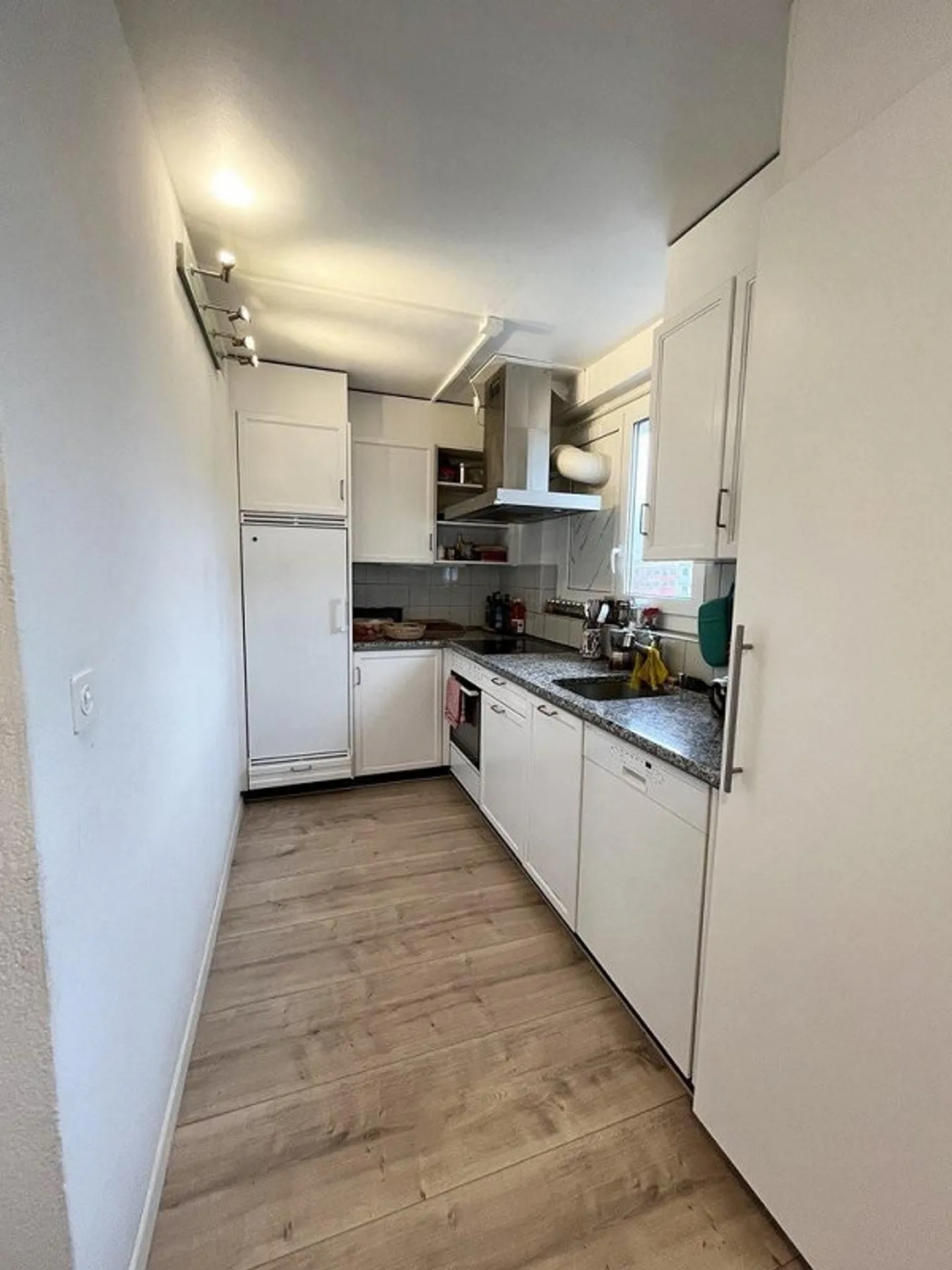 Appartamento 3 1/2 stanze nel centro di Muri Gümligen - Foto 8 di 10
