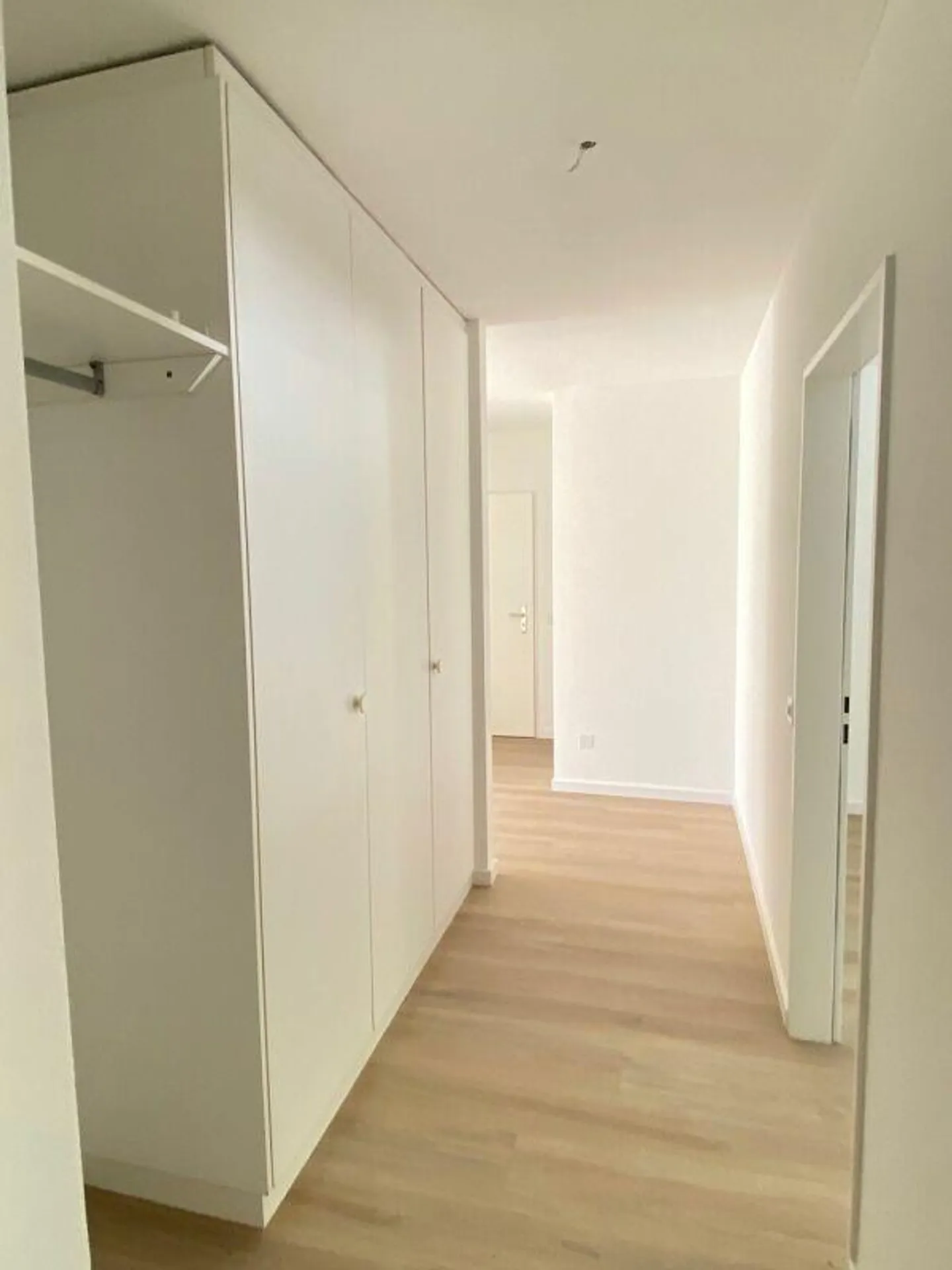 6200, Riazzino, Block B2, Apartment No. 341 - Photo 9 of 13