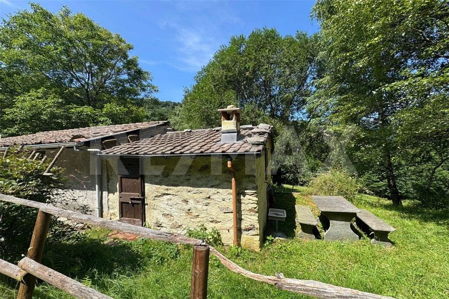 Votre refuge dans la Val Colla - Photo 2 sur 13