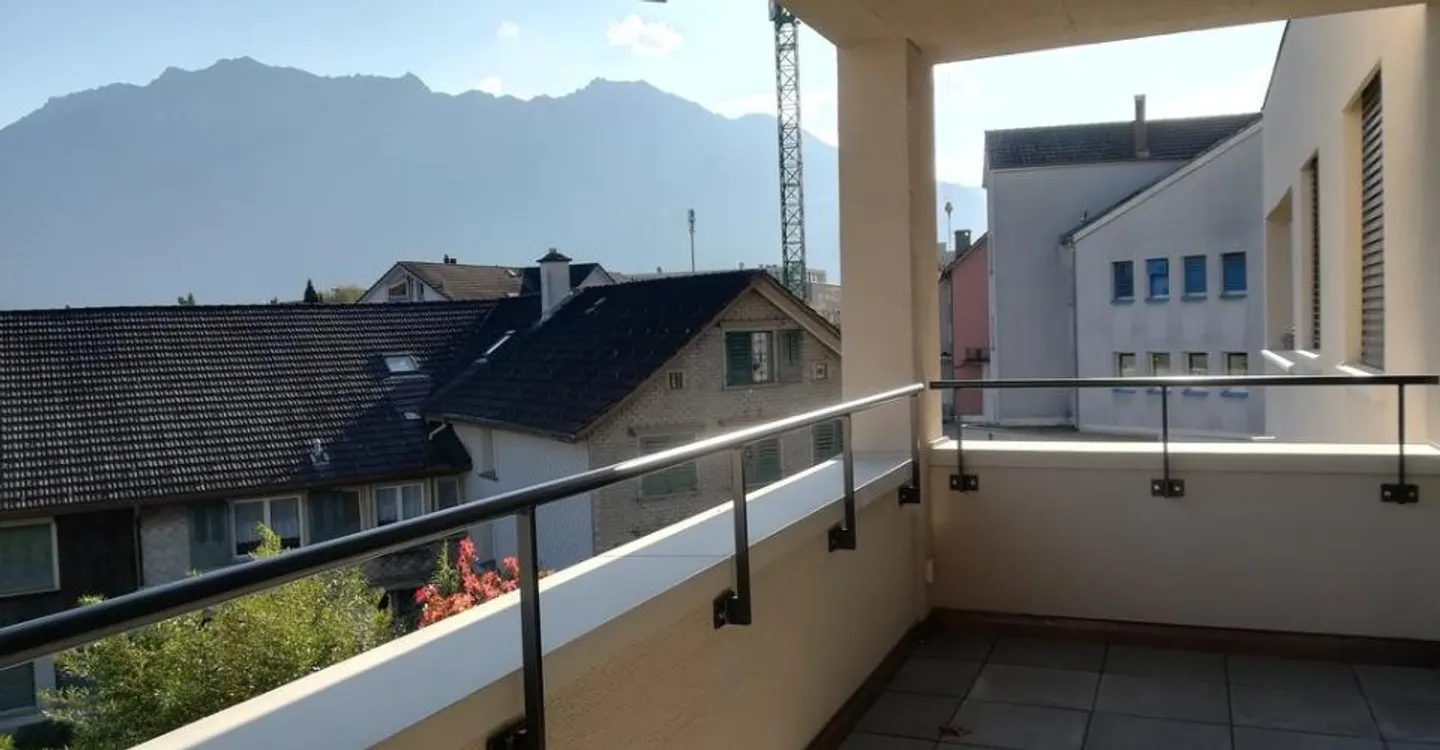 Appartement 2.5 pièces moderne et attrayant à louer - Photo 6 sur 7