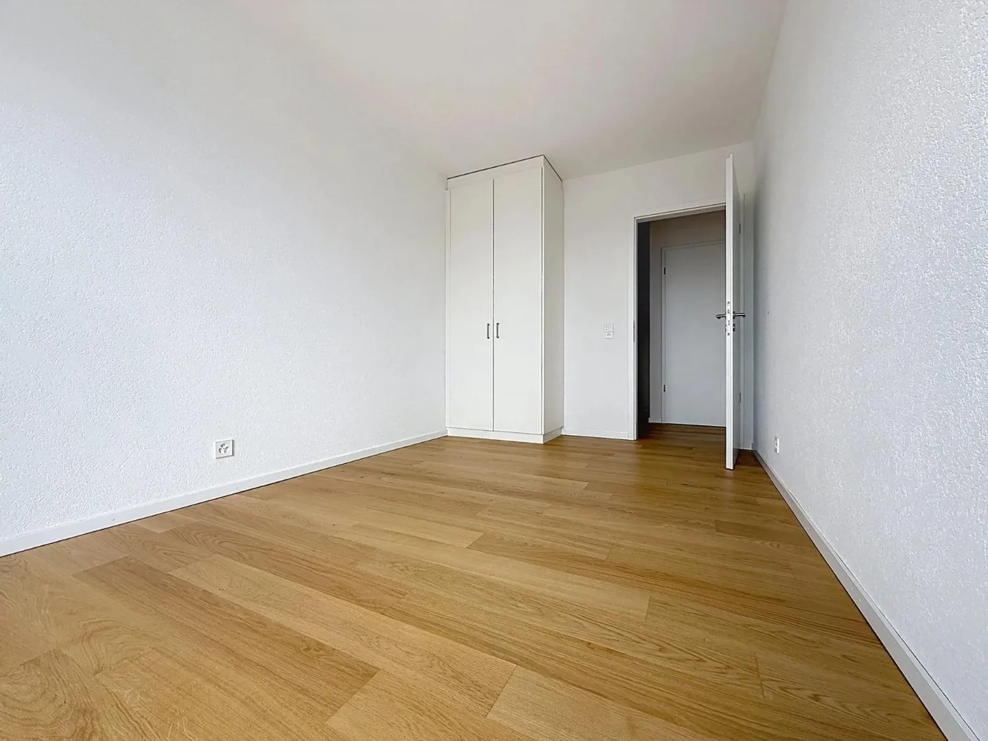 5-room apartment - Photo 6 of 7