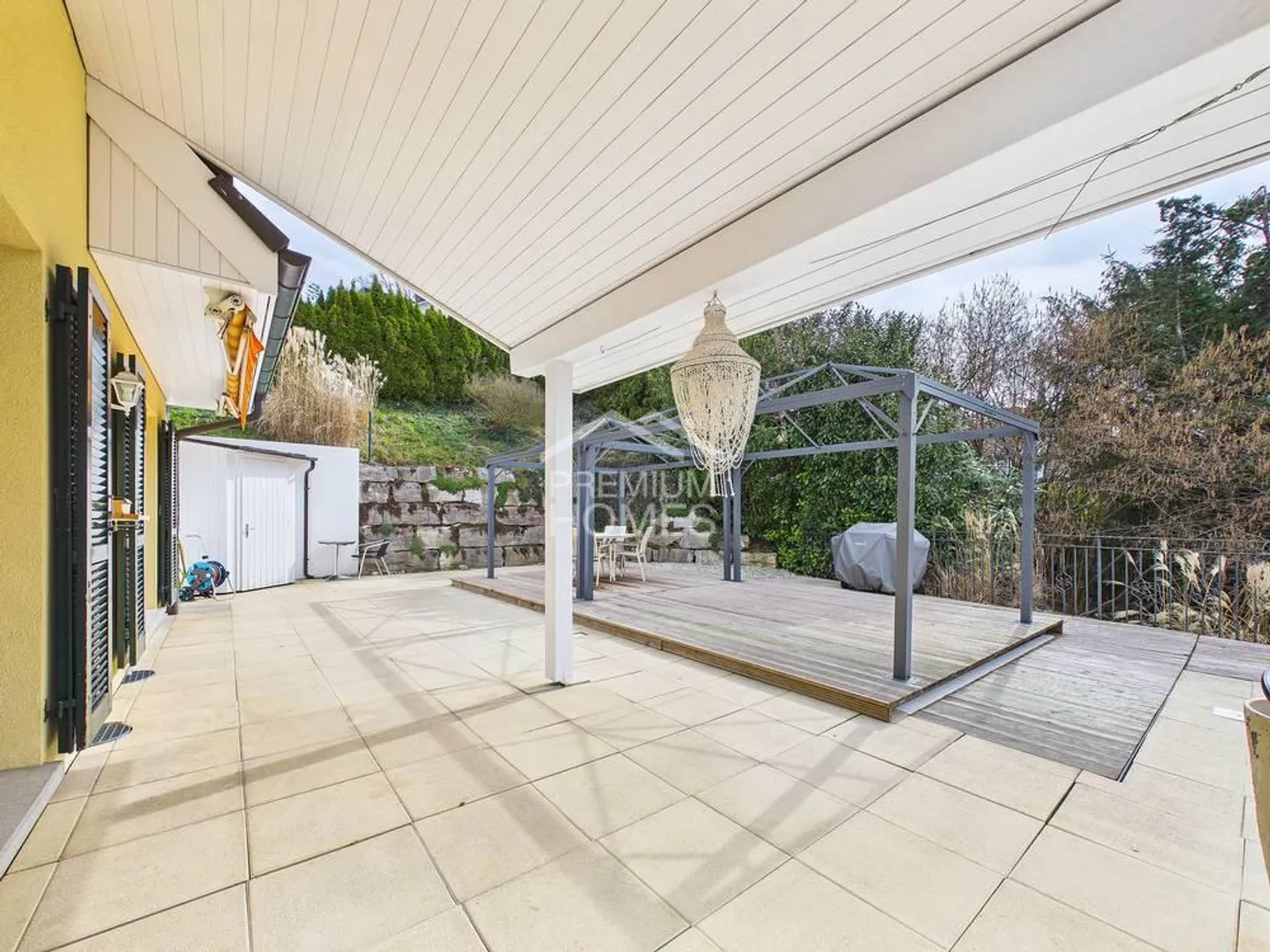 Charming Family Home with Pool - Photo 1 of 2