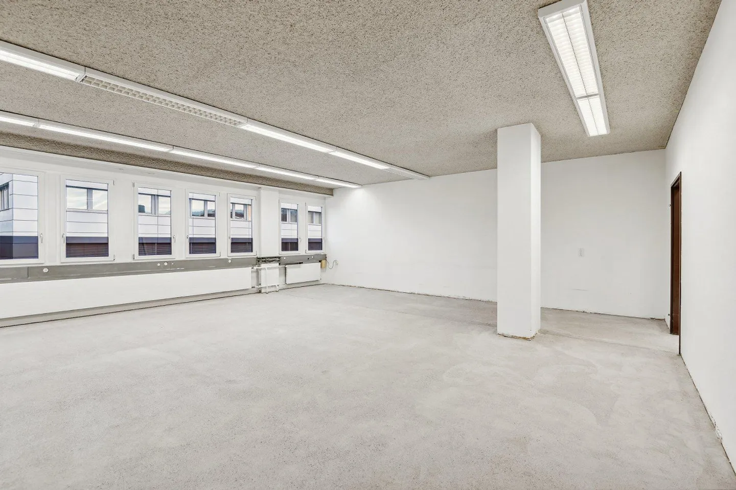 La tua nuova sede aziendale in Attika 272 m² - Foto 5 di 12