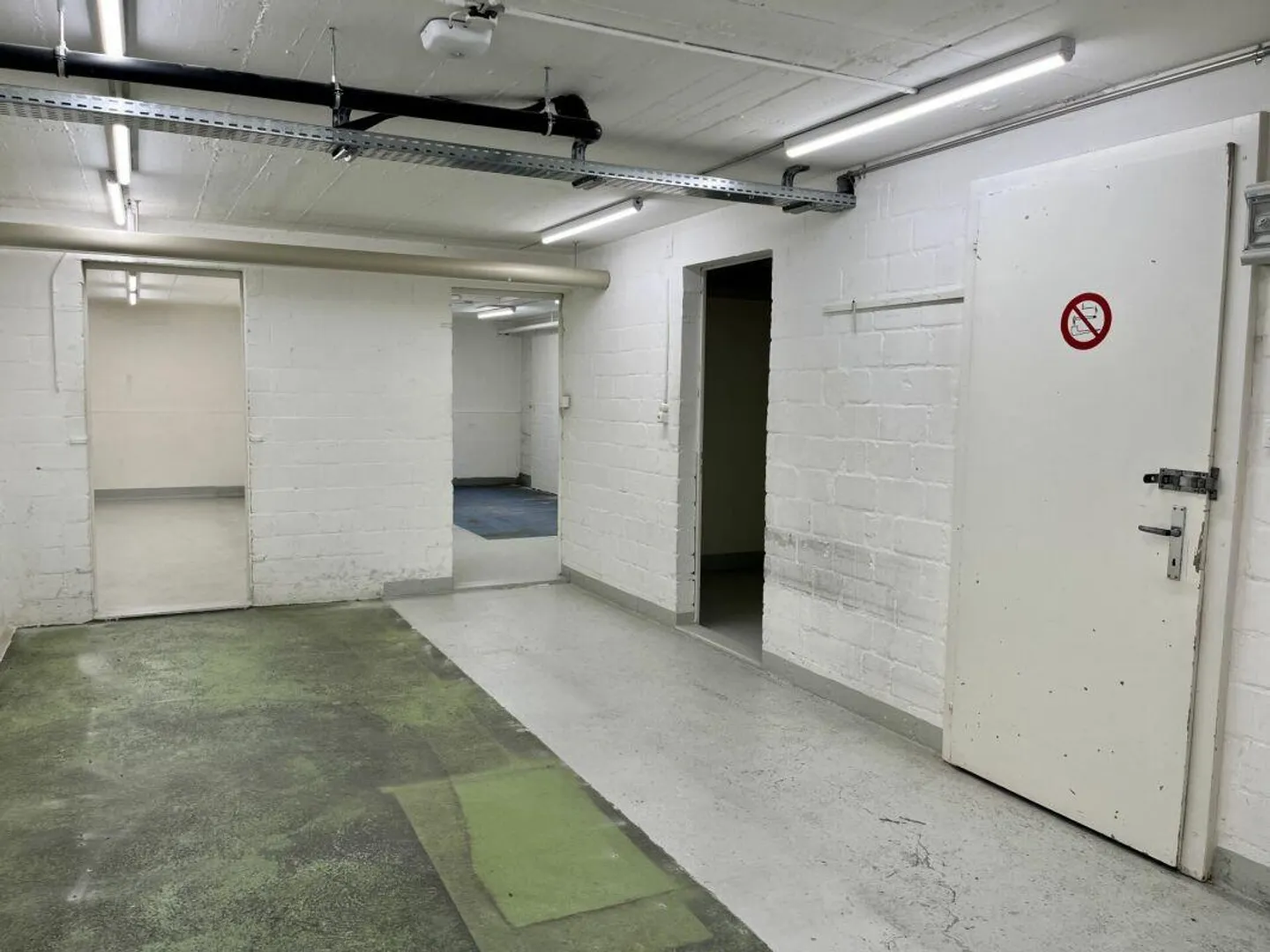 Espace de stockage polyvalent dans un emplacement privilégié à Ebikon - Photo 3 sur 7