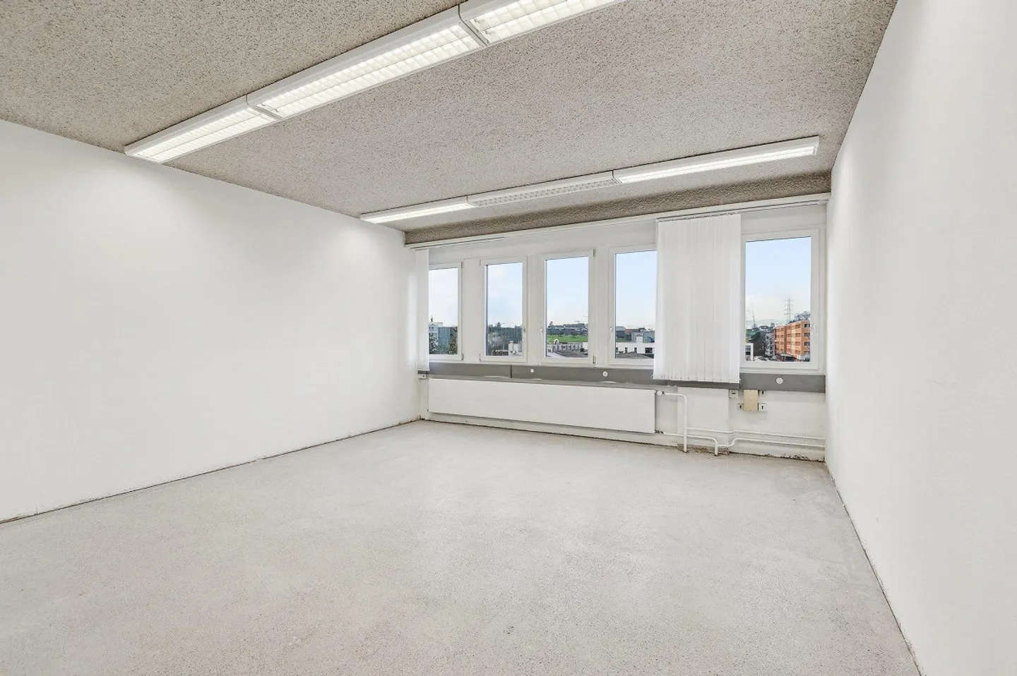 La tua nuova sede aziendale in Attika 272 m² - Foto 7 di 12