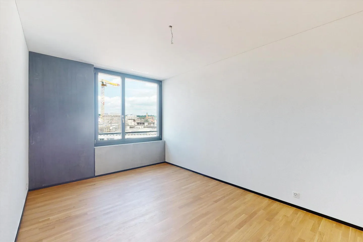 Fitness, Cinema, Bowling, Shops and Restaurants - all in-house - Photo 6 of 7