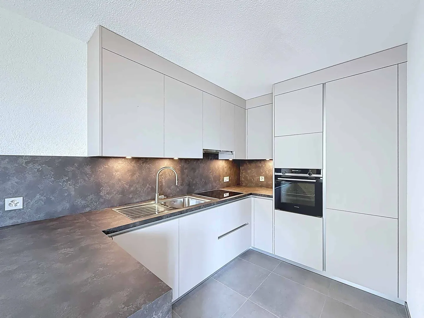 Wohnung kaufen - Foto 2 von 11