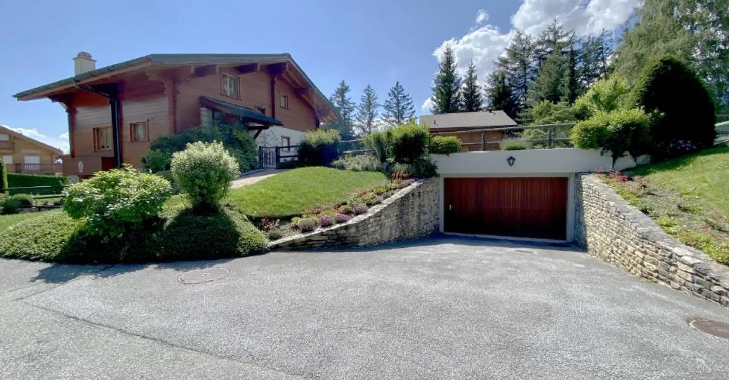 Complexe de Chalets à Crans-Montana - Photo 1 sur 13