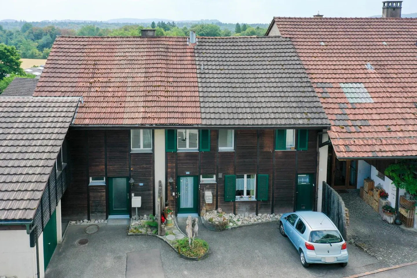 5.5 Room Detached House in Preferred Scenic Location with Beautiful Garden - Photo 13 of 13
