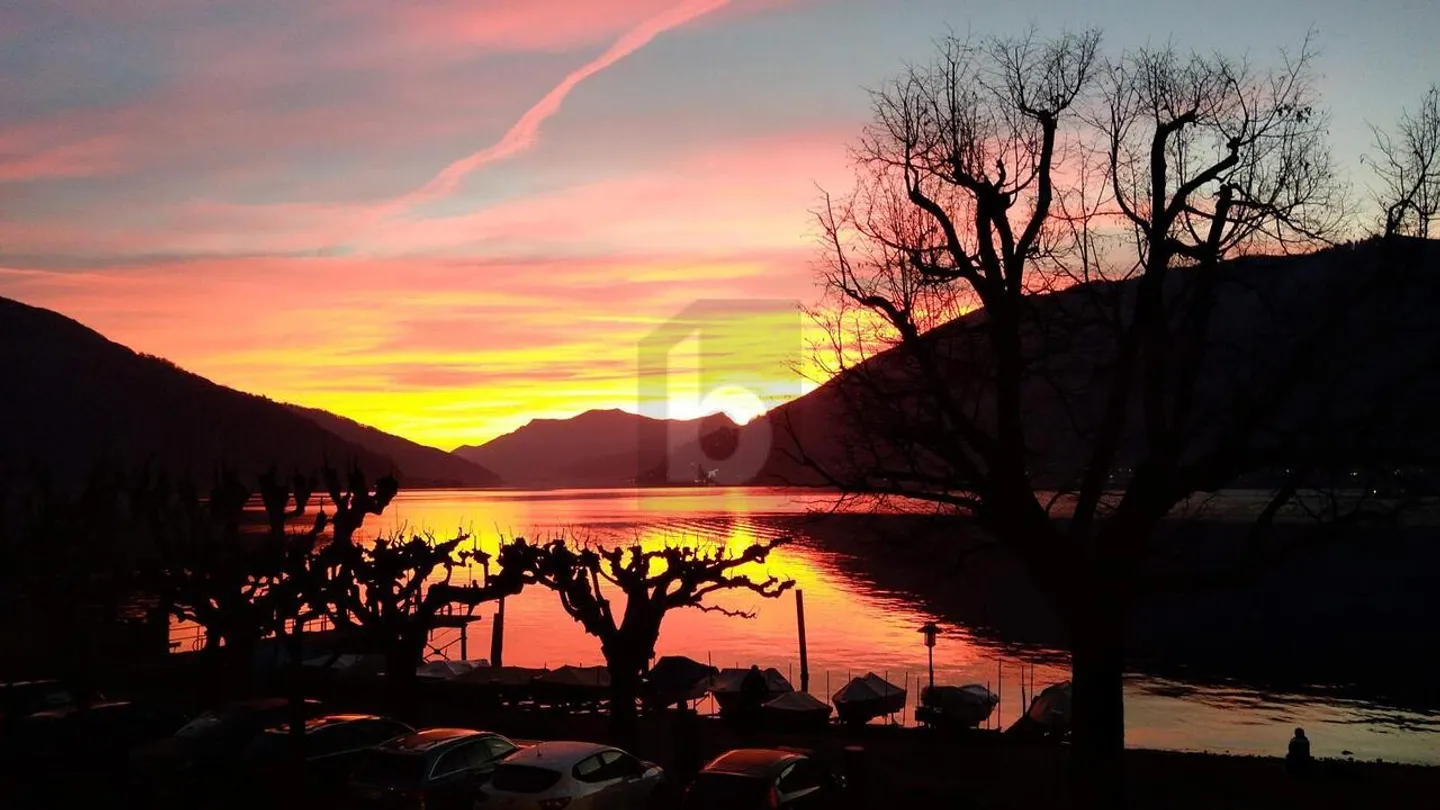 «ARMONIA SUL LAGO» - Foto 1 di 6