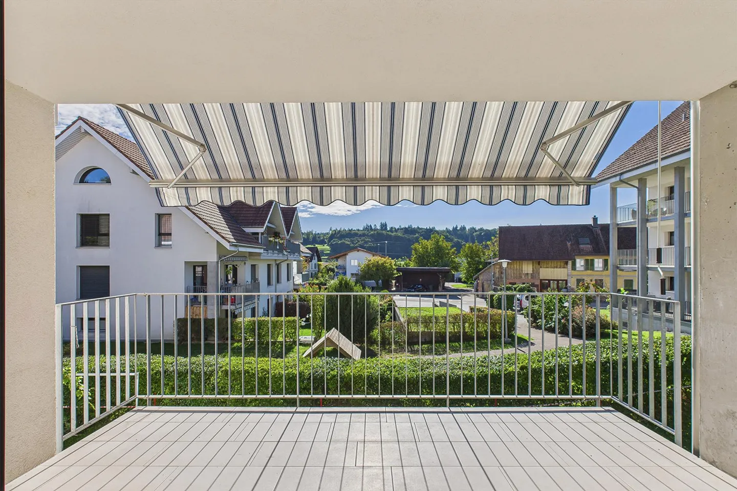 Moderno, centrale e senza barriere – appartamento di 4,5 stanze nel cuore di Aarberg - Foto 11 di 13