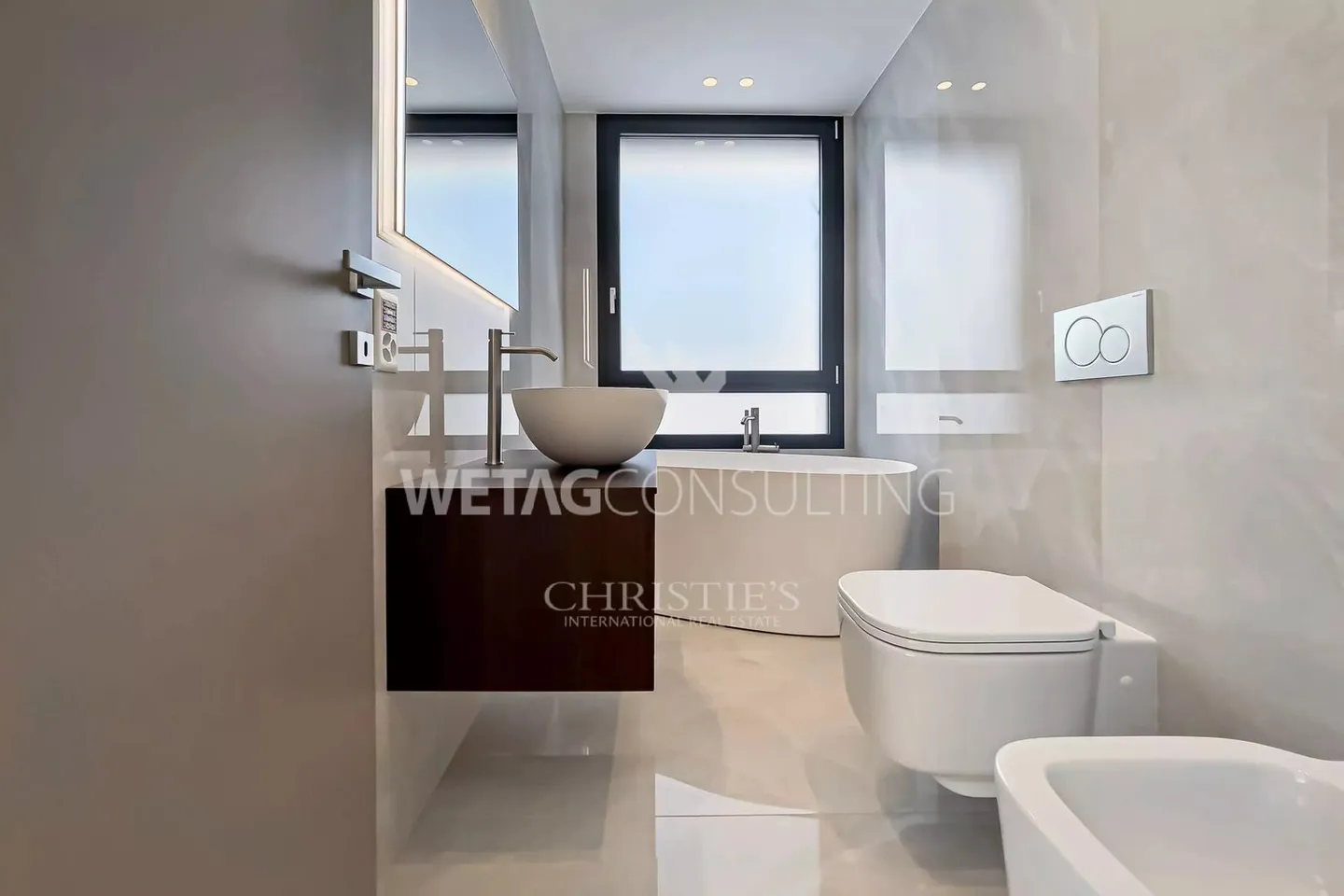 Lussuoso attico duplex di 5,5 stanze con vista sul Lago Maggiore ad Ascona in vendita - Foto 8 di 11