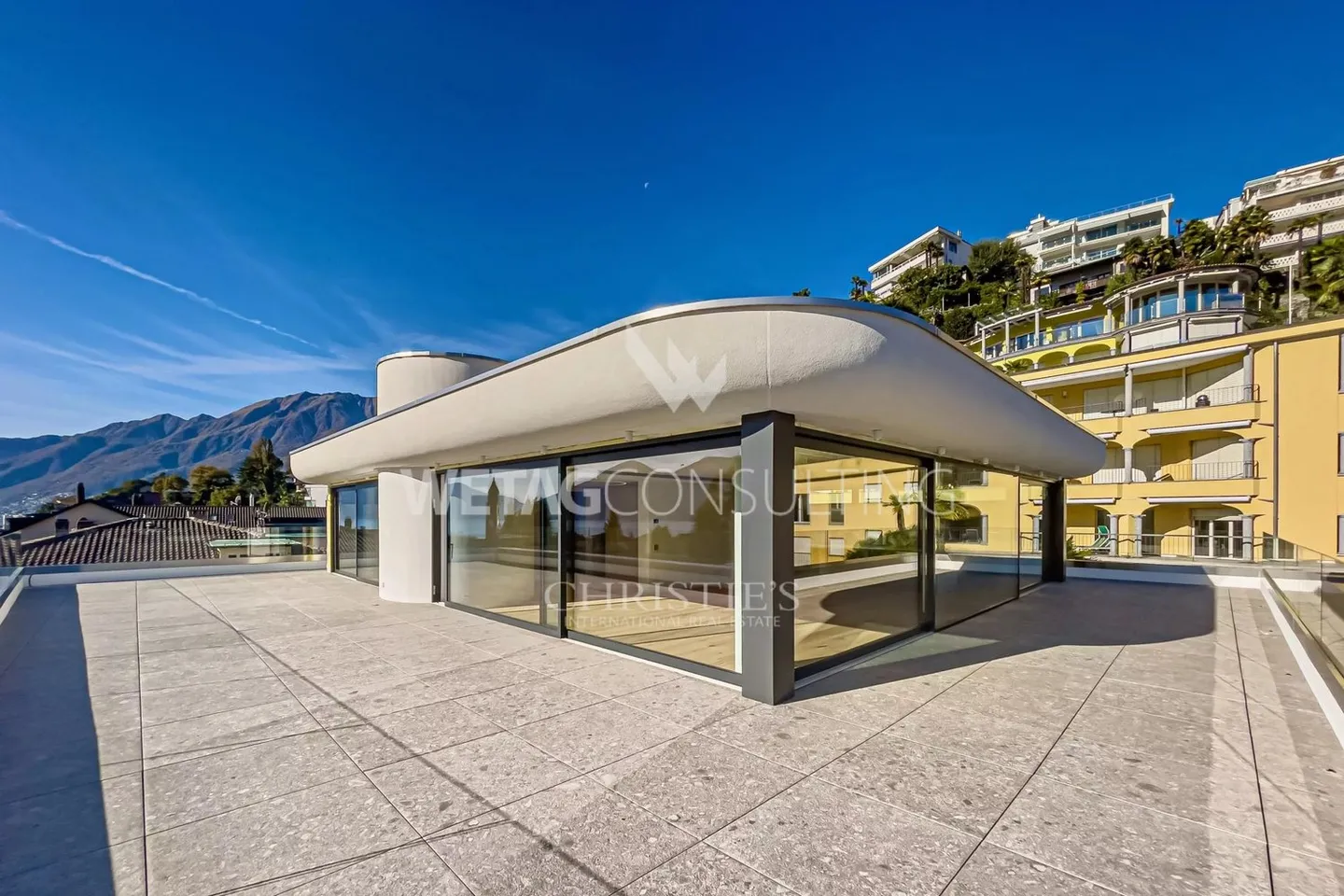 Lussuoso attico duplex di 5,5 stanze con vista sul Lago Maggiore ad Ascona in vendita - Foto 9 di 11