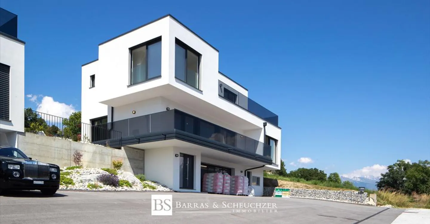 Modern Family Home with Alpine Views - Photo 1 of 13