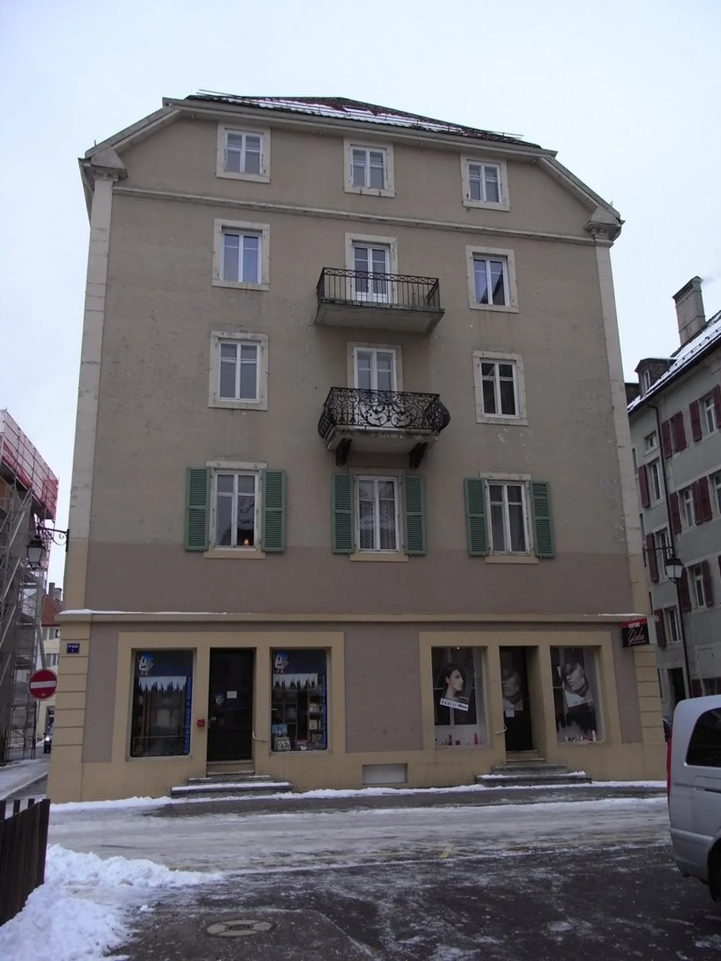GEWERBERÄUME ZU VERMIETEN IN DER NÄHE DES STADTZENTRUMS - Foto 5 von 7
