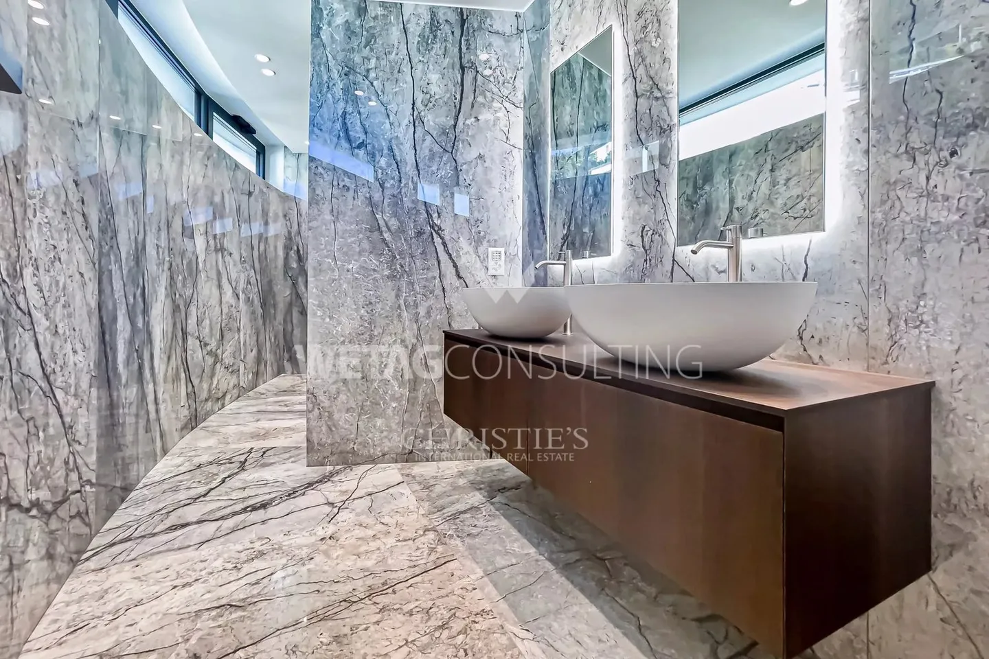 Lussuoso attico duplex di 5,5 stanze con vista sul Lago Maggiore ad Ascona in vendita - Foto 6 di 11