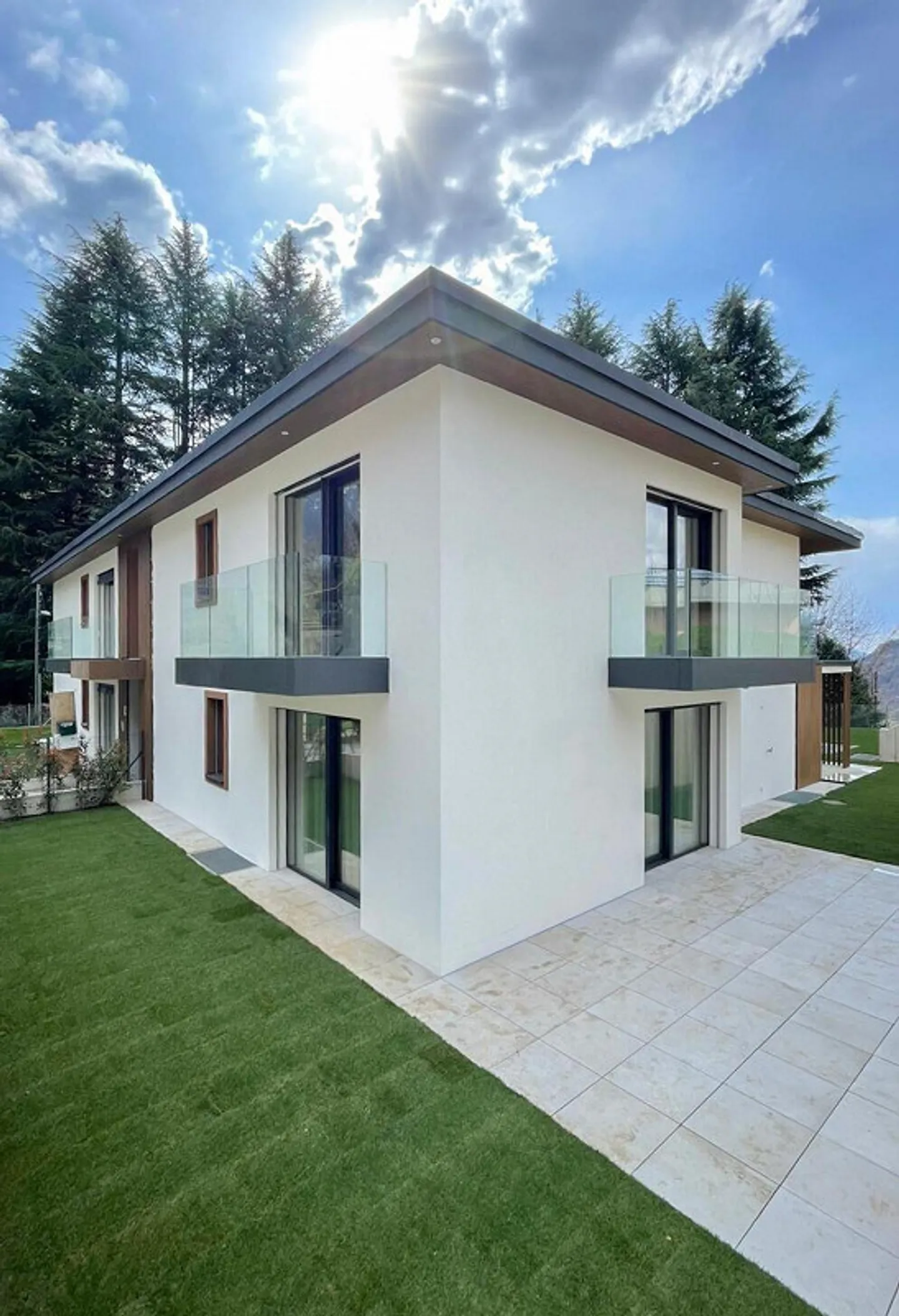 ESCLUSIVO 4.5 LOCALI DI NUOVA COSTRUZIONE CON GIARDINO - Foto 4 di 12