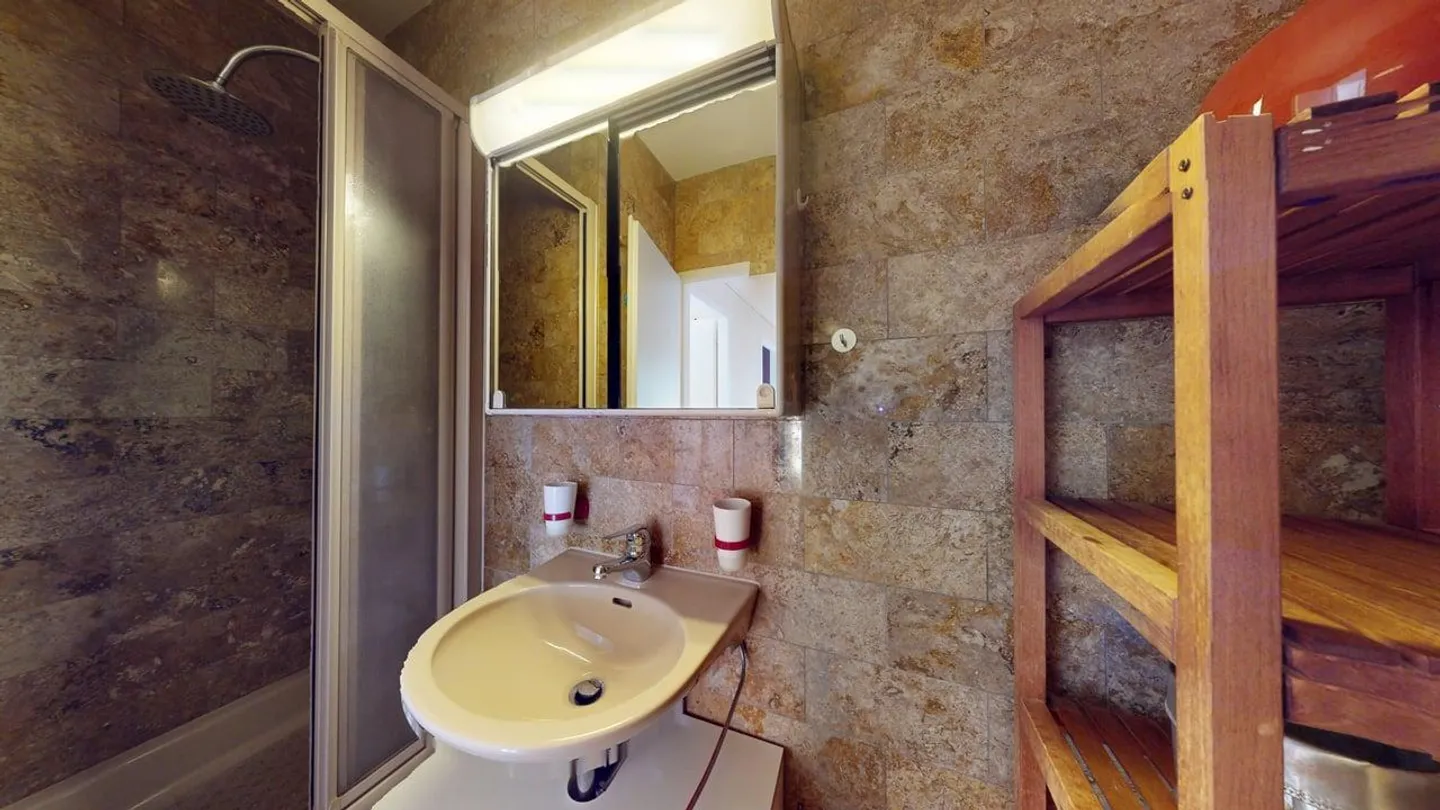 Appartamento in affitto - Foto 10 di 16