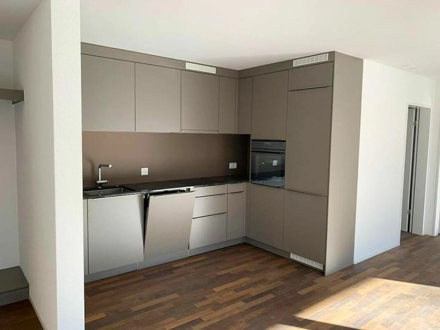 Moderno 2.5 ZWG a Locarno - Parcolago - Foto 8 di 9