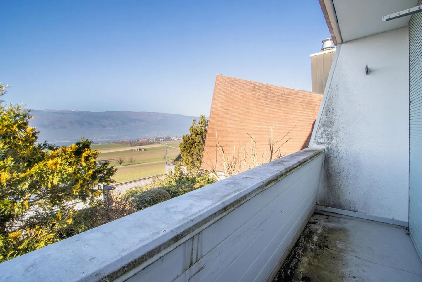 4.5-room terraced house with lake view and great potential - Photo 12 of 18