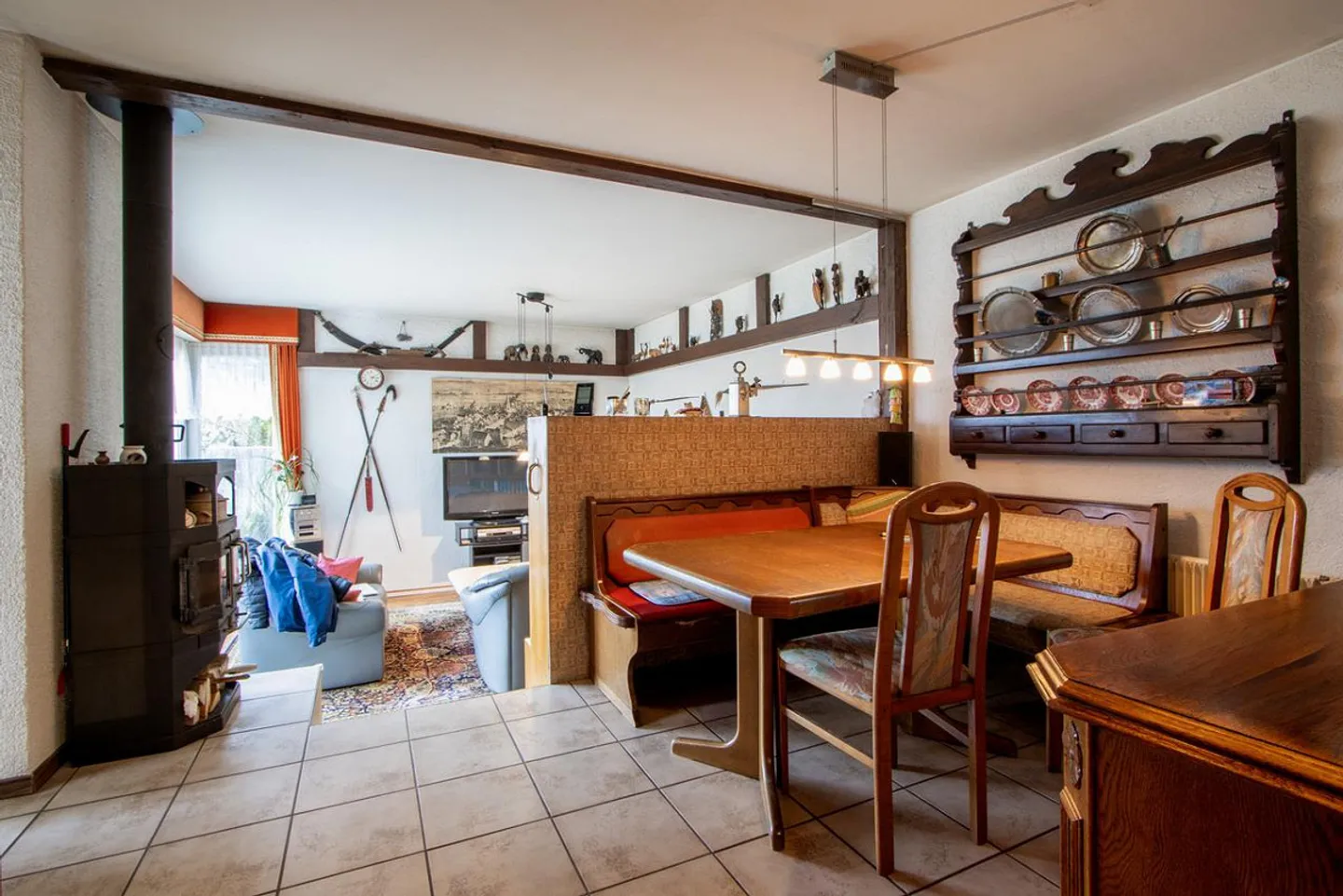4.5-room terraced house with lake view and great potential - Photo 5 of 18