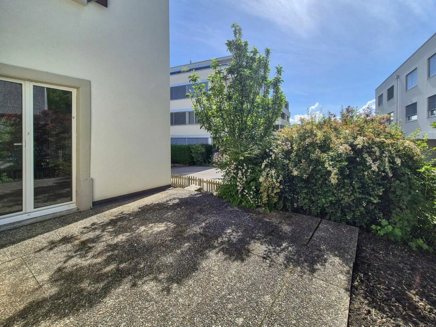 Charmante Gartenwohnung mit Terrasse - Foto 7 von 9