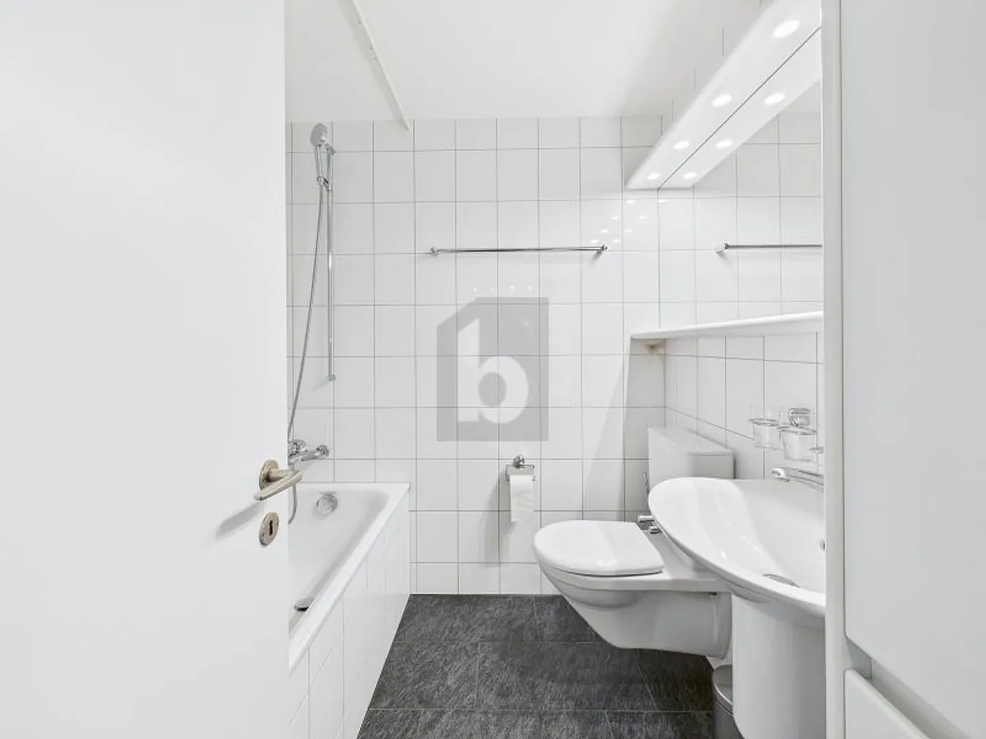 Appartement à vendre - Photo 3 sur 6