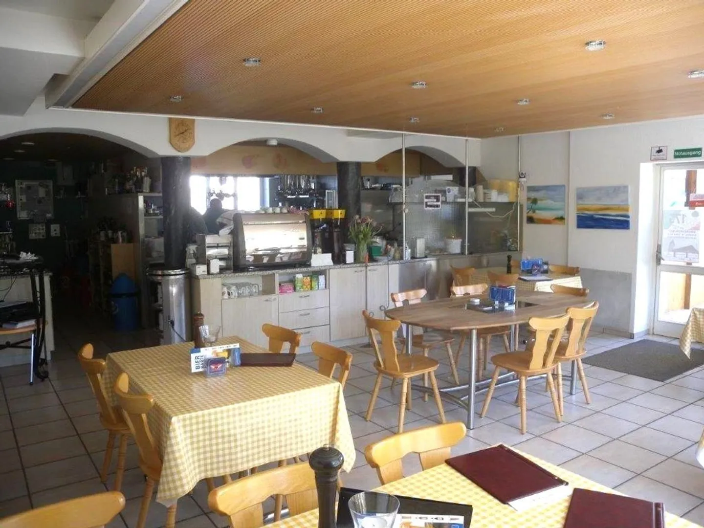 Your new restaurant - Photo 3 of 7