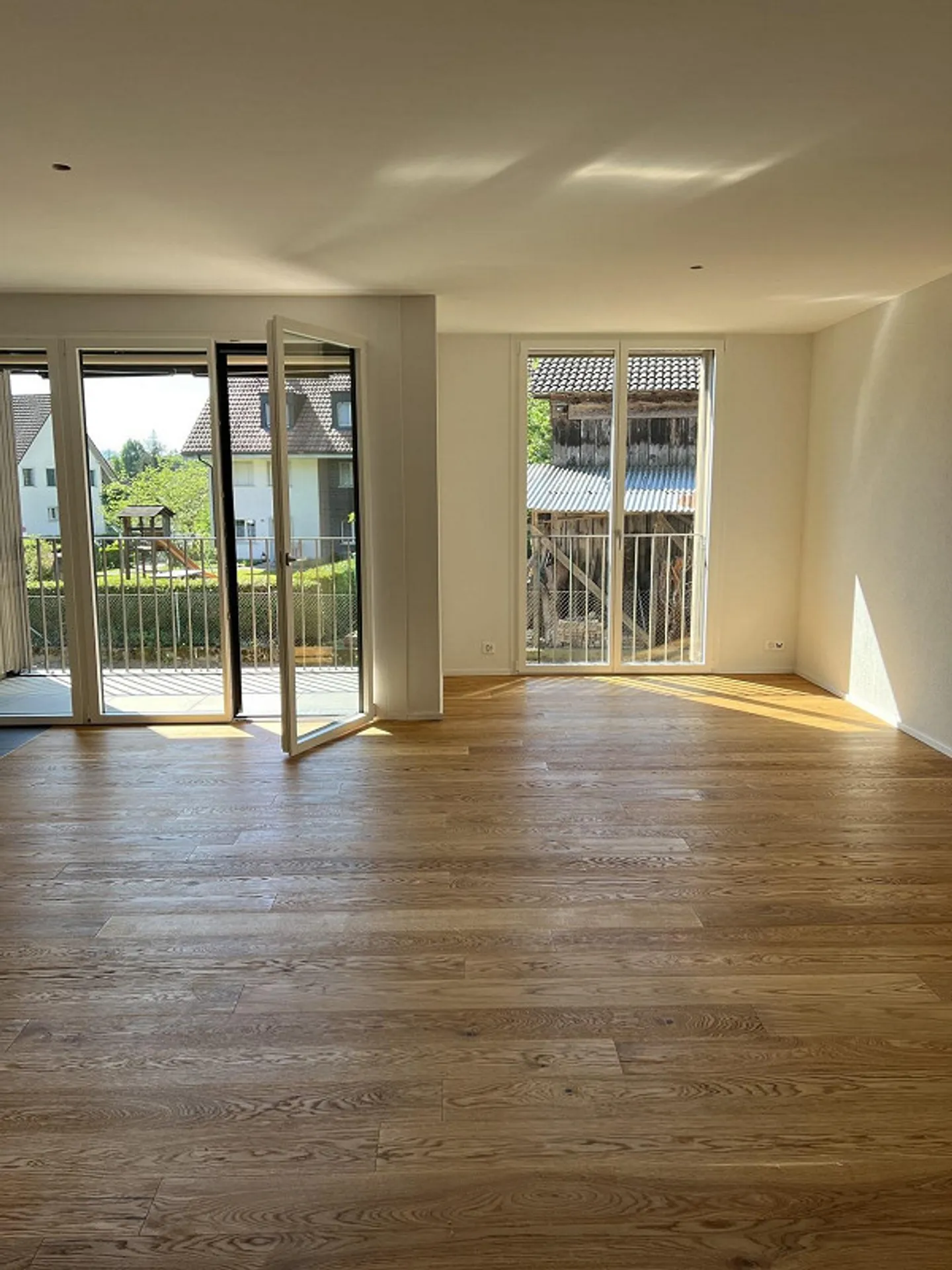 Appartamento moderno di 2,5 stanze in una posizione rurale - Foto 3 di 5
