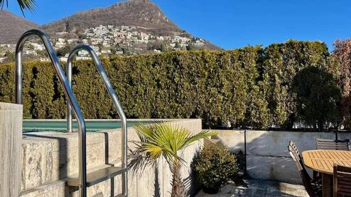 «Exklusives Roof Garden Penthouse mit Seeblick in Lugano Cassarate» - Foto 8 von 13