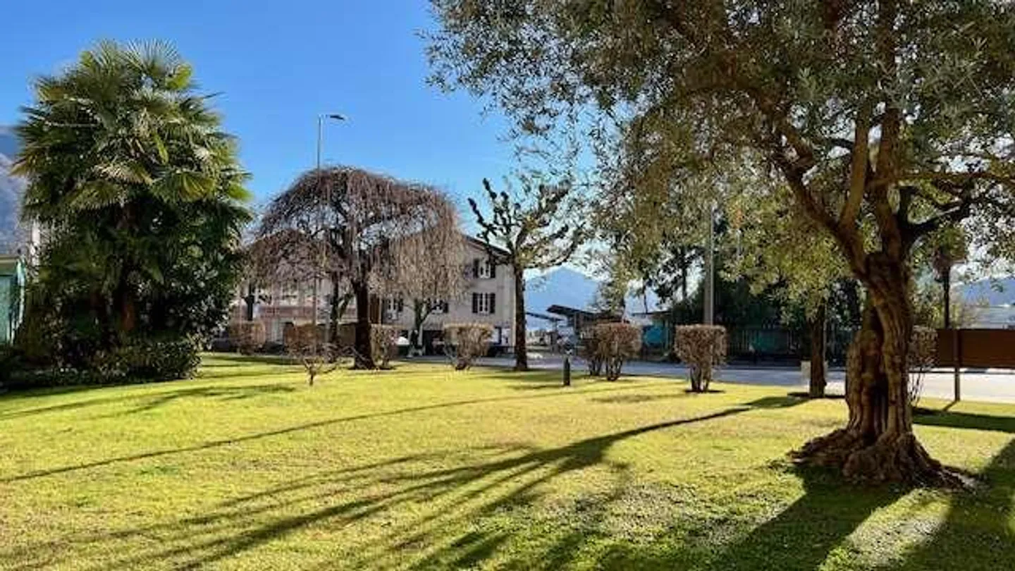 «Exklusives Roof Garden Penthouse mit Seeblick in Lugano Cassarate» - Foto 11 von 13