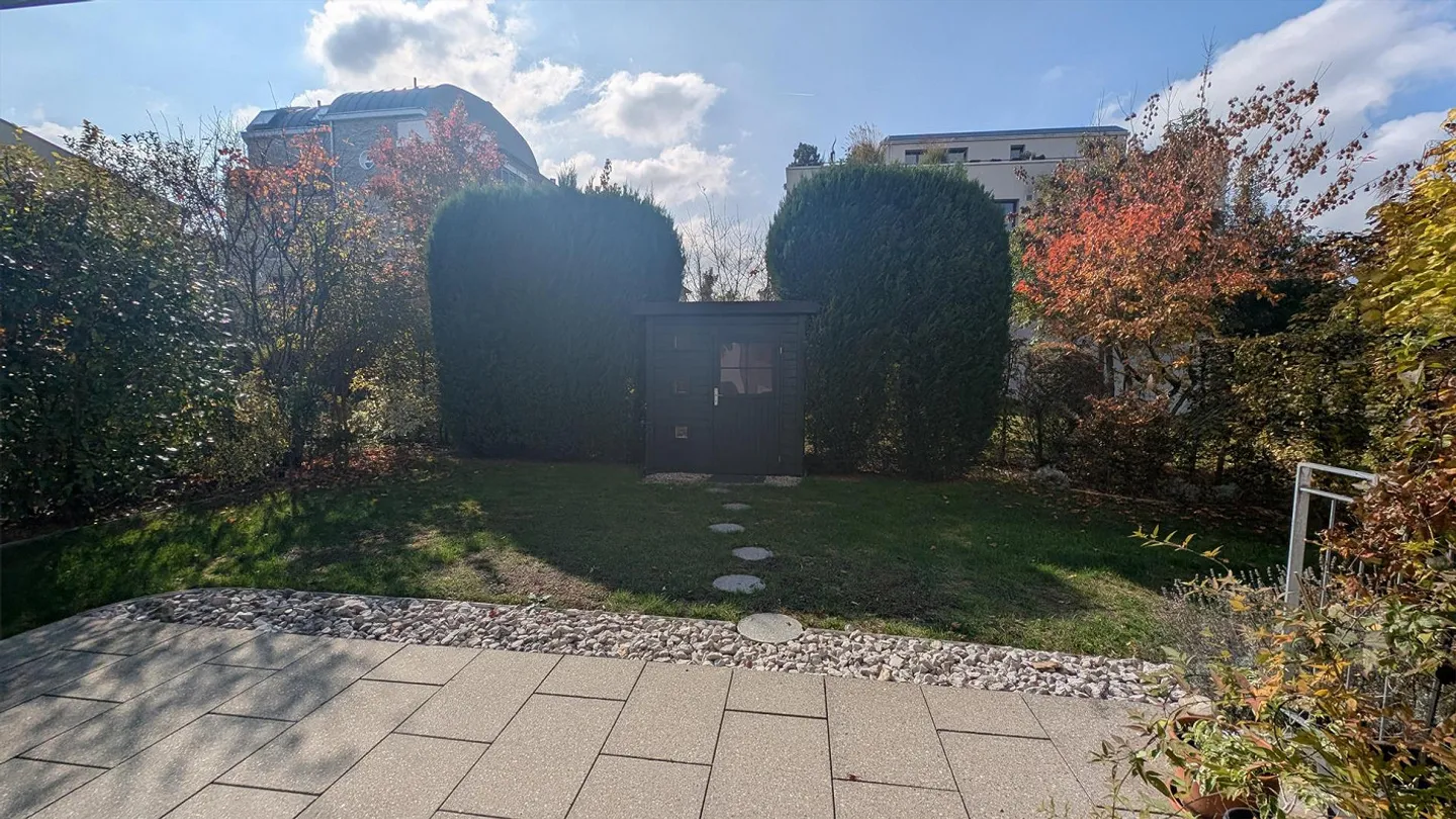 Appartement de jardin lumineux et charmant de 5 pièces au cœur d'Oberwil ! - Photo 10 sur 10