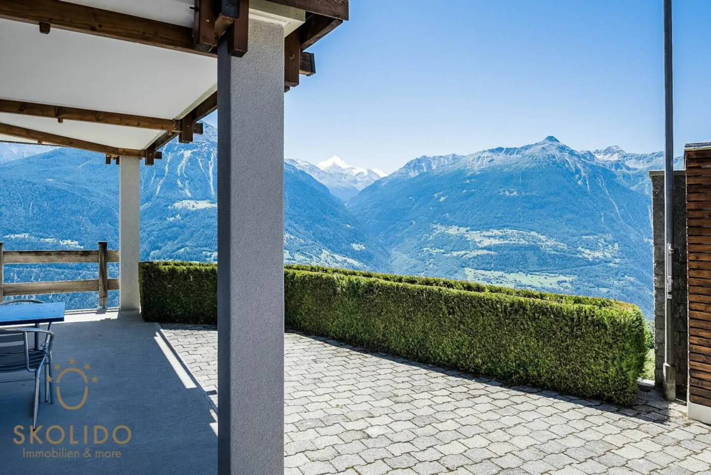 Modernisiertes Chalet mit Einliegerwohnung und Weitblick - Foto 24 von 36