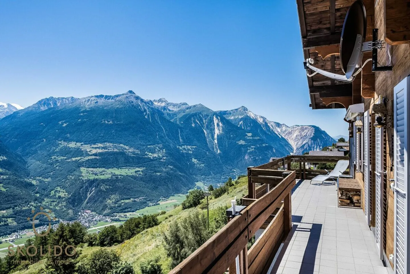 Modernisiertes Chalet mit Einliegerwohnung und Weitblick - Foto 25 von 36