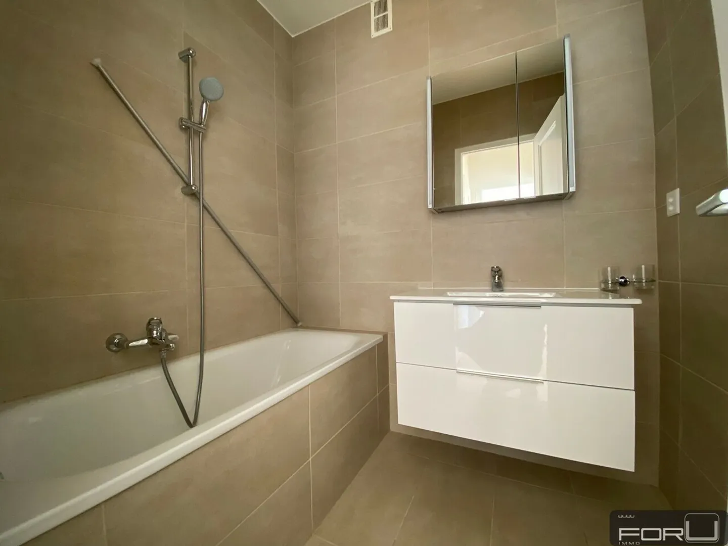 Appartement à louer - Photo 6 sur 8