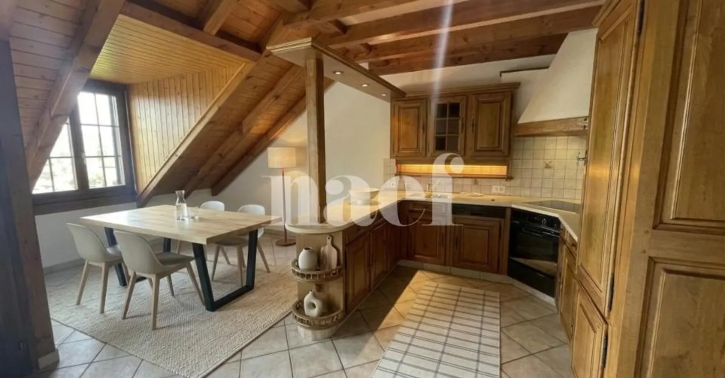 Charming Duplex Apartment in Founex - Photo 2 of 11